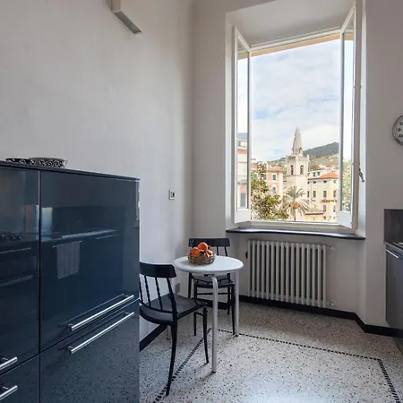 Magnolia Apartment, Historic And Elegant, Seaview, 2 Aircondo Bdr, 2bth, Pedestrian Area, Free Garage 200 Mt Far! Апартаменты